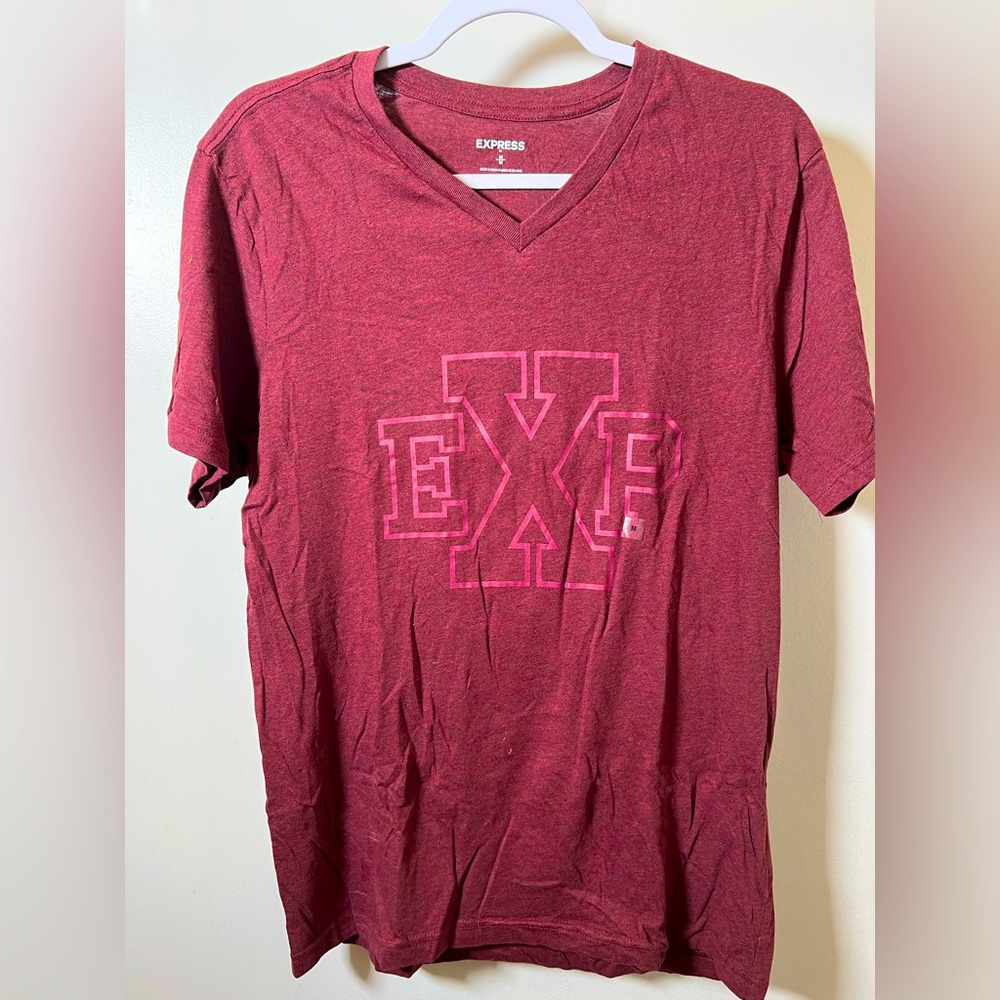 Express brand graphic tee shirt